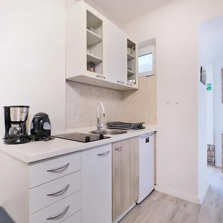 Beautiful Ksenija Apartment Mali Losinj